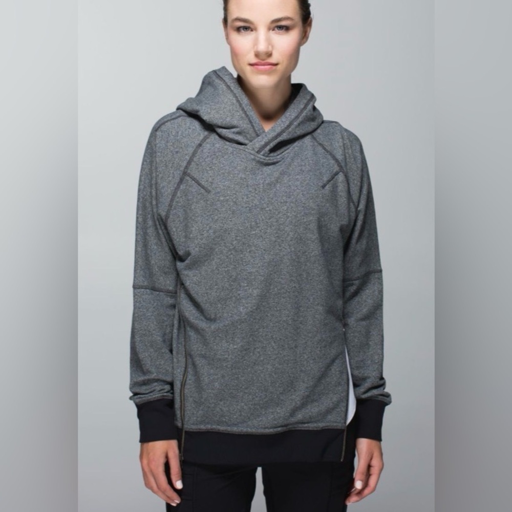 Lululemon Om & Roam Pullover- Women’s 10